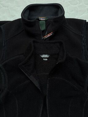 Women’s Eddie Bauer L.L. Bean Black Fleece Vests Sz L Bundle